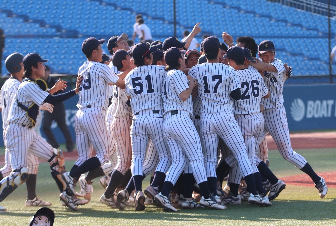 野球部が東京六大学野球リーグ戦で優勝 99年以来18年ぶりの快挙達成 